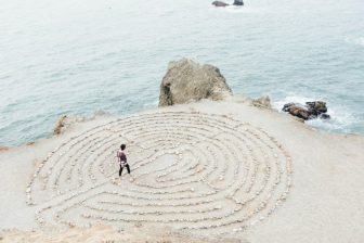ashley-batz-betmVWGYcLY-unsplash_klein.jpg
