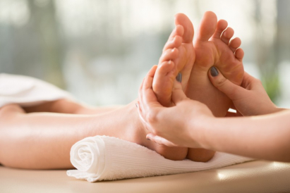 Skin Deep - Massagen und Energiearbeit - Fusszonenmassage